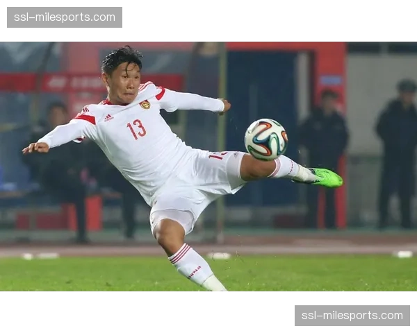 【2026年4月中超联赛·赛中·通讯浙江队1-0重庆铜梁龙，弗兰克头球制胜，升班马客场惜败