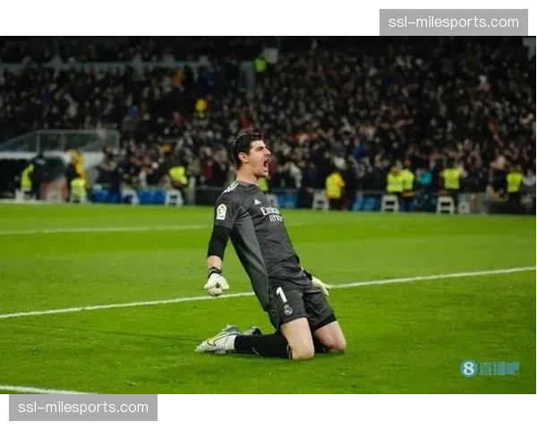 皇马2-0客胜皇家社会，罗德里戈传射，库尔图瓦复出后首次零封